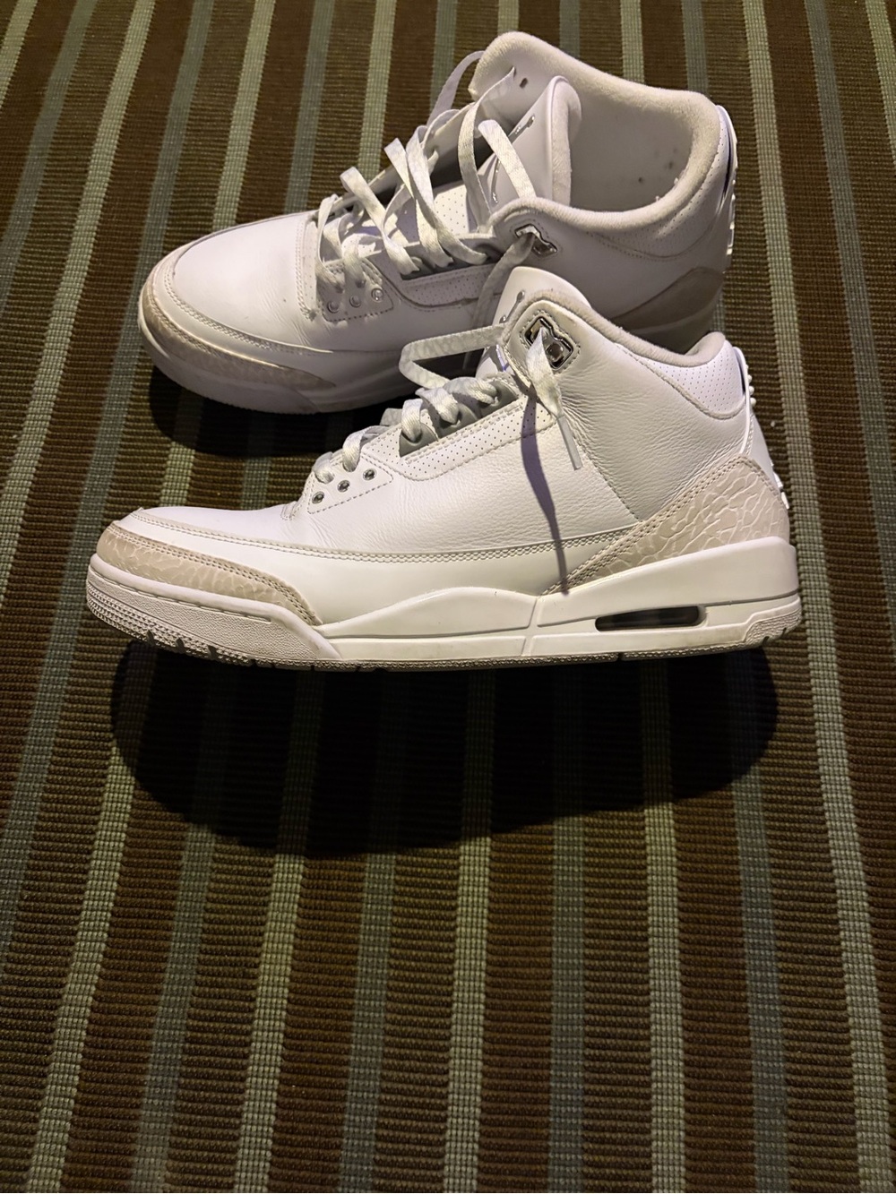 Jordan Men's White Athletic High-Top Sneakers